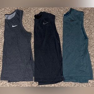Mens medium Nike dry-fit tank tops